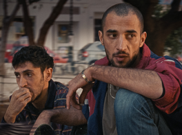 Cine: To a Land Unknown