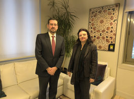 La embajadora de Jordania visita al director general de Casa Árabe 