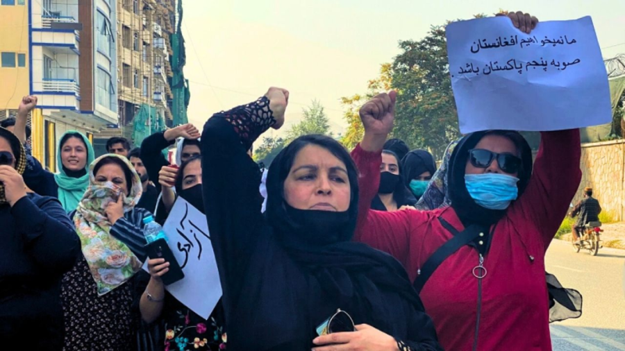 El Tribunal del Pueblo para las Mujeres de Afganistán: ¿Qué es, qué implica, qué aporta?