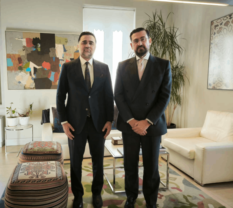 Visita del embajador de Libia a Casa Árabe