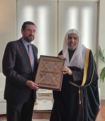 Casa Árabe recibe al Secretario General de la Liga del Mundo Islámico 