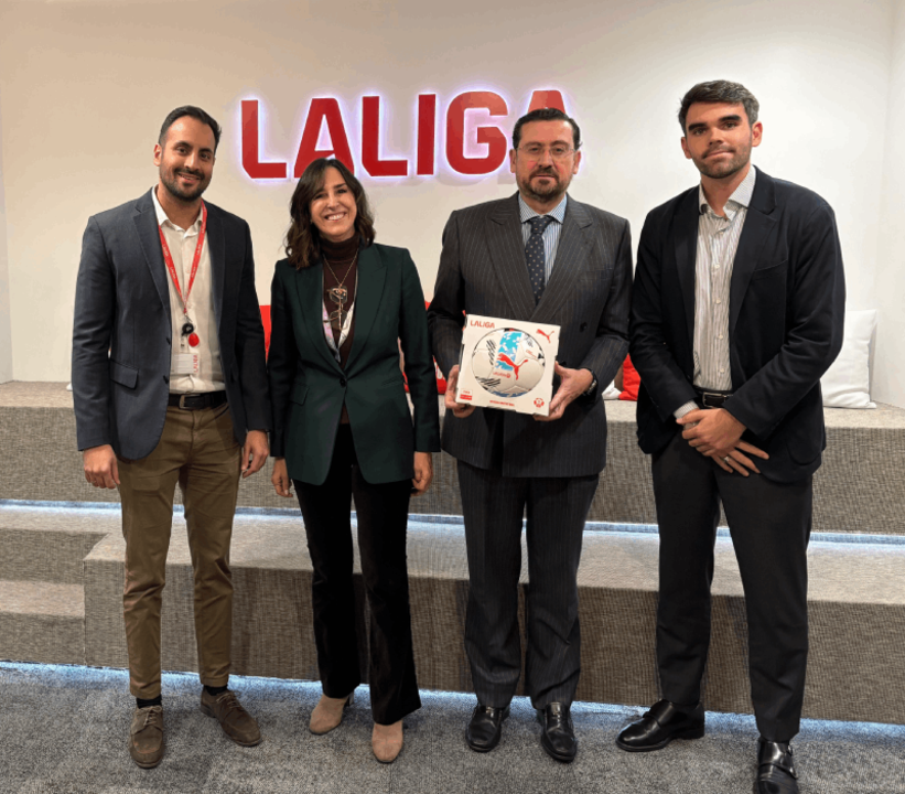 Casa Árabe visita las instalaciones de La Liga