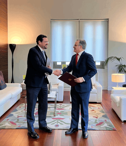 Casa Árabe y el Centro de Estudios Árabes Contemporáneos (CEARC) firman un acuerdo estratégico para favorecer el conocimiento del mundo árabe en español 